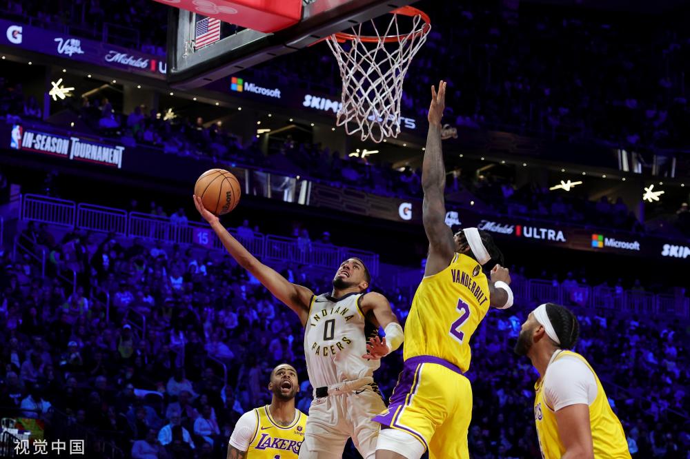 多场比赛中 多场比赛中