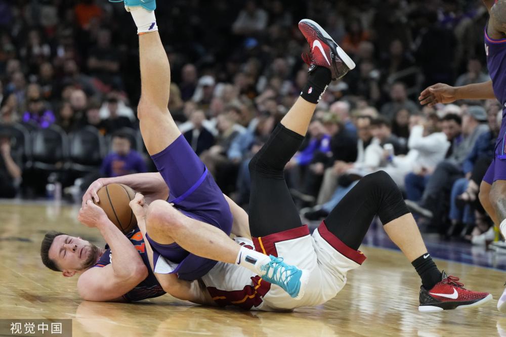 半场比分依 半场比分依